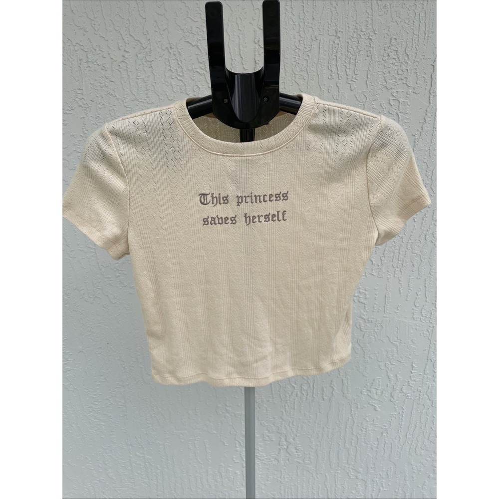 Forever 21 Cream Pointelle Knit Graphic Cropped This Princess Saves Herself M